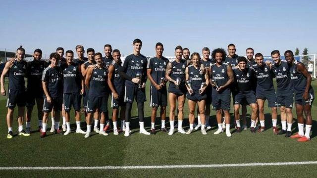 萨里：建议把VAR设备放的离替补席远一点，裁判需要冷静判断