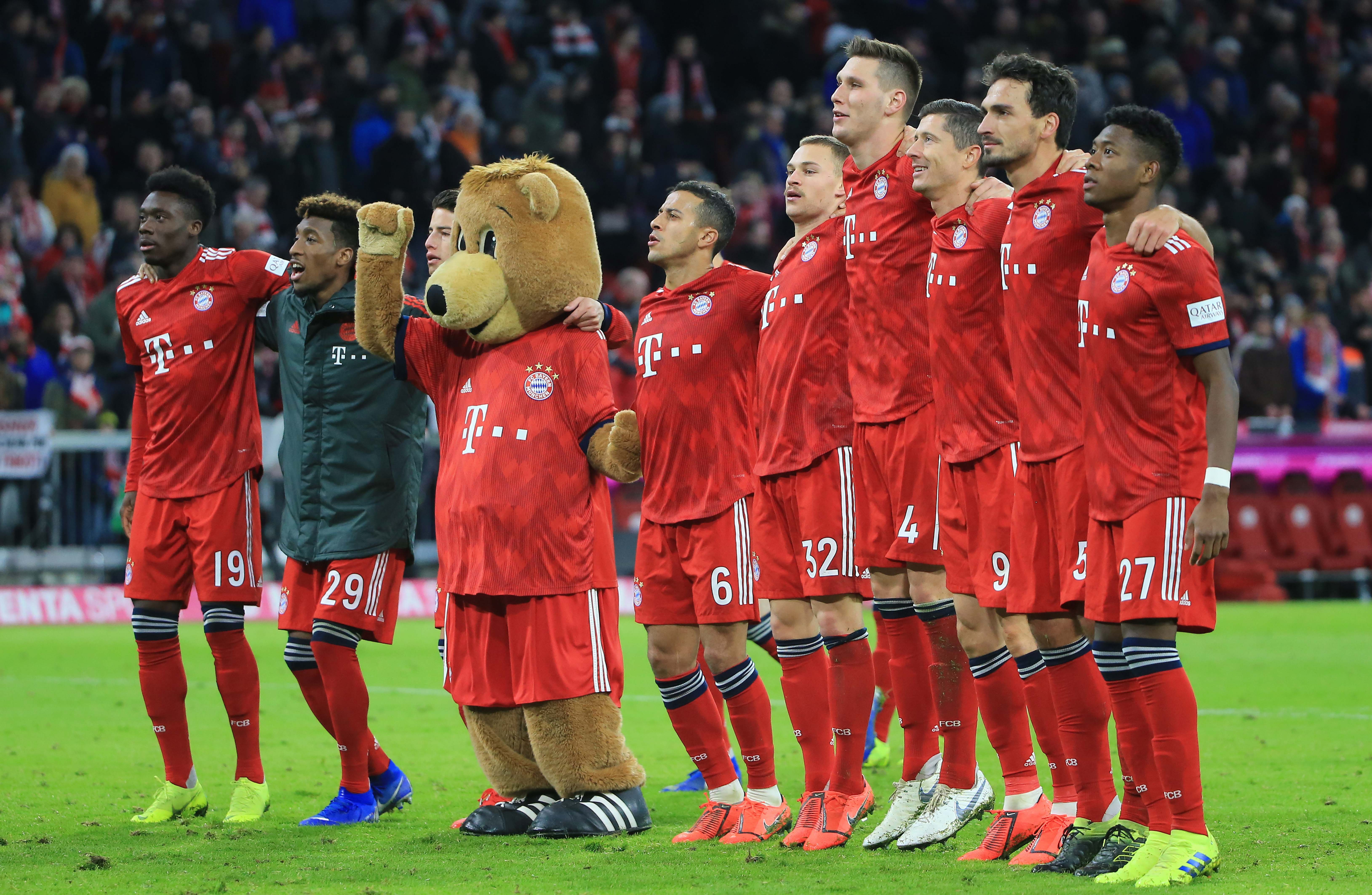 阿莫林头大了！曼联1-1又爆冷：英超7队争四差3分，1队成大黑马