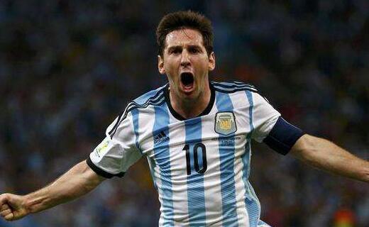 瓜帅：我们要拿98分才能英超夺冠；与摄影师冲突后马上道歉了（瓜迪奥拉：英超夺冠或需98分；与摄影师发生冲突后已迅速致歉）